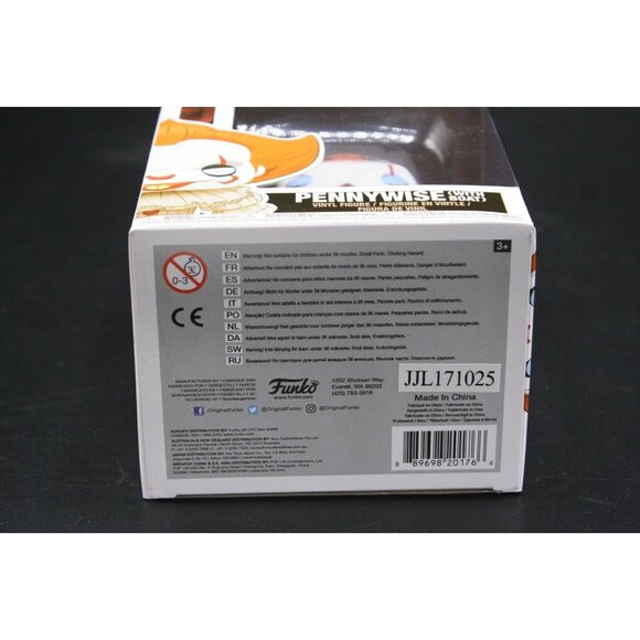 Funko Pop! Movies: IT Pennywise with Boat Action Figure - Picture 5 of 11